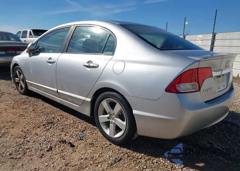 2010 Honda Civic Lx-S z USA, uszkodzony, nr VIN 19XFA1F66AE014728